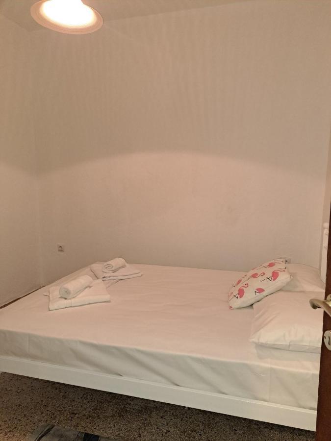 Blue Horizon Apartment Nea Vrasna Ngoại thất bức ảnh